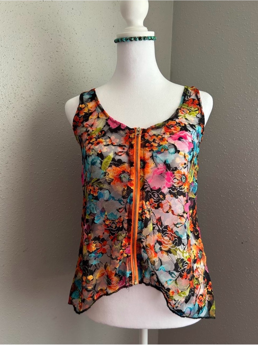 Almost Famous vintage Floral Lace Zip-Front Camisole - Multicolor